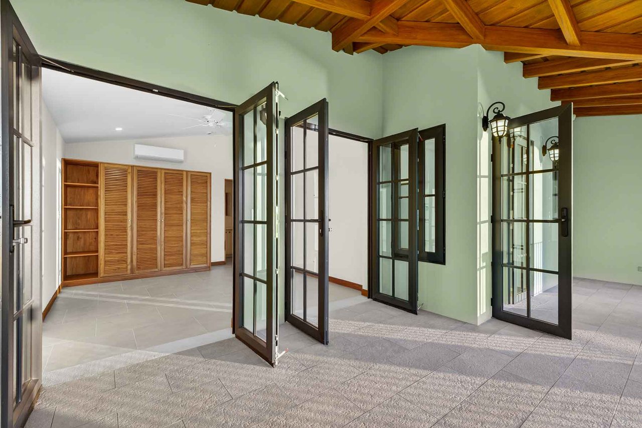 Los Altos 301 | Ocean-View Luxury Residence with Private Plunge Pool in Las Catalinas