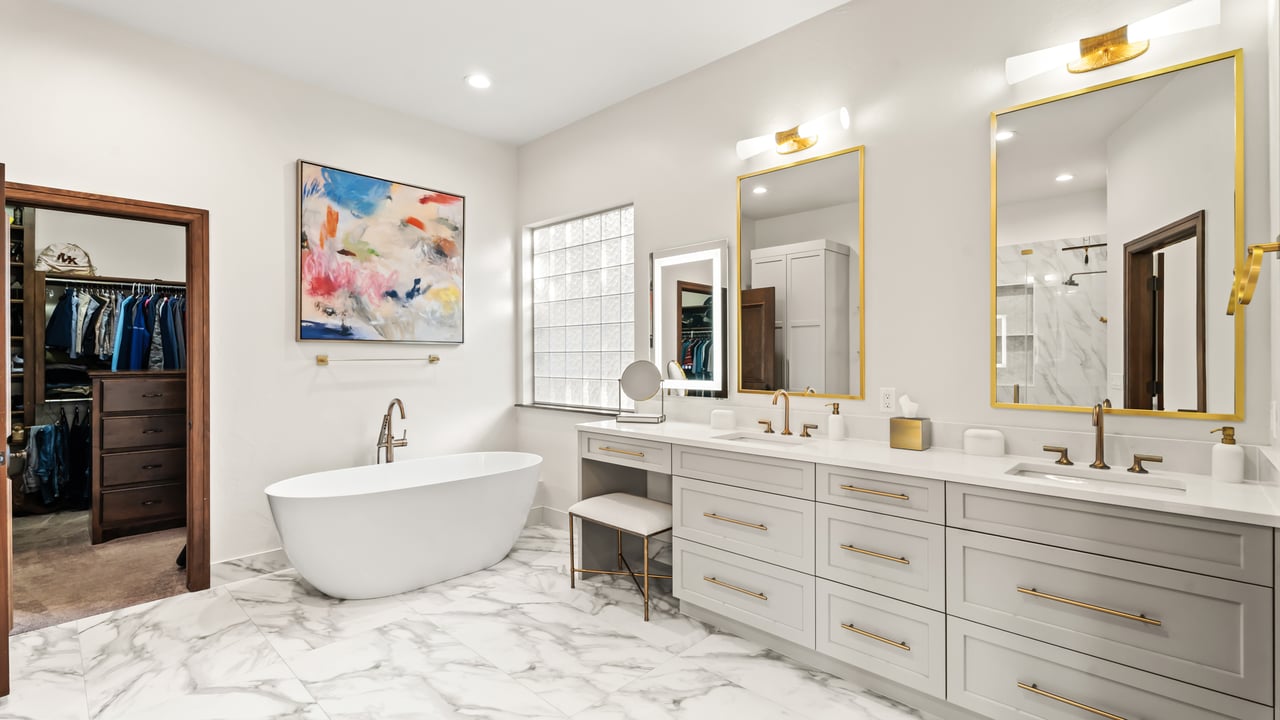 Luxury Listing of the Week - 1503 Redbud Hollow in Edmond, Oklahoma - Hidden Lake - Wyatt Poindexter - The Agency