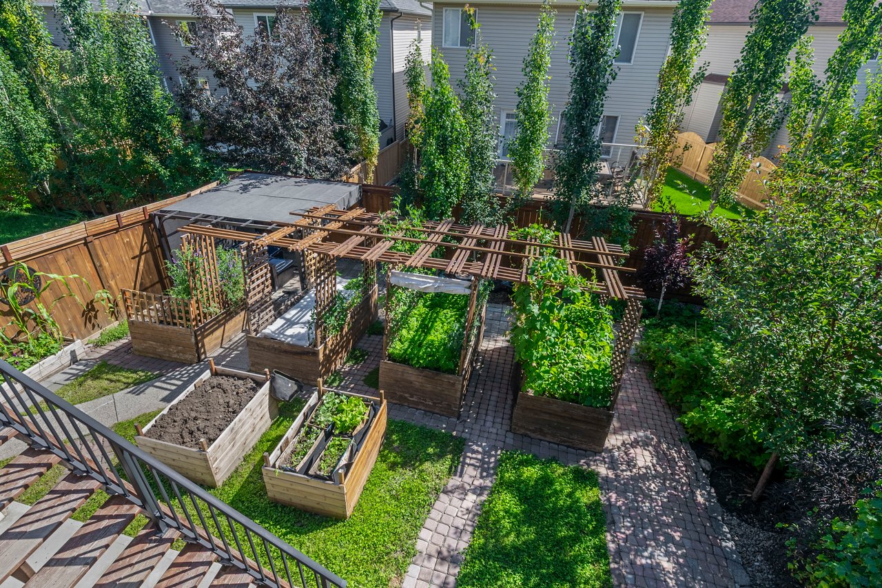 Tuscany Ridge Circle NW Unit: 113