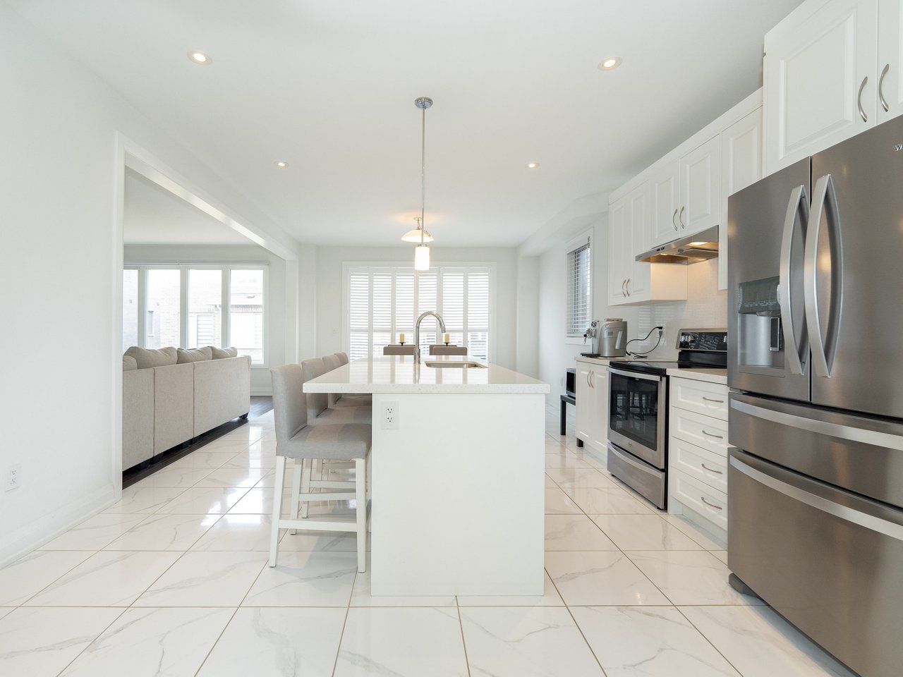 14 Longworth Avenue