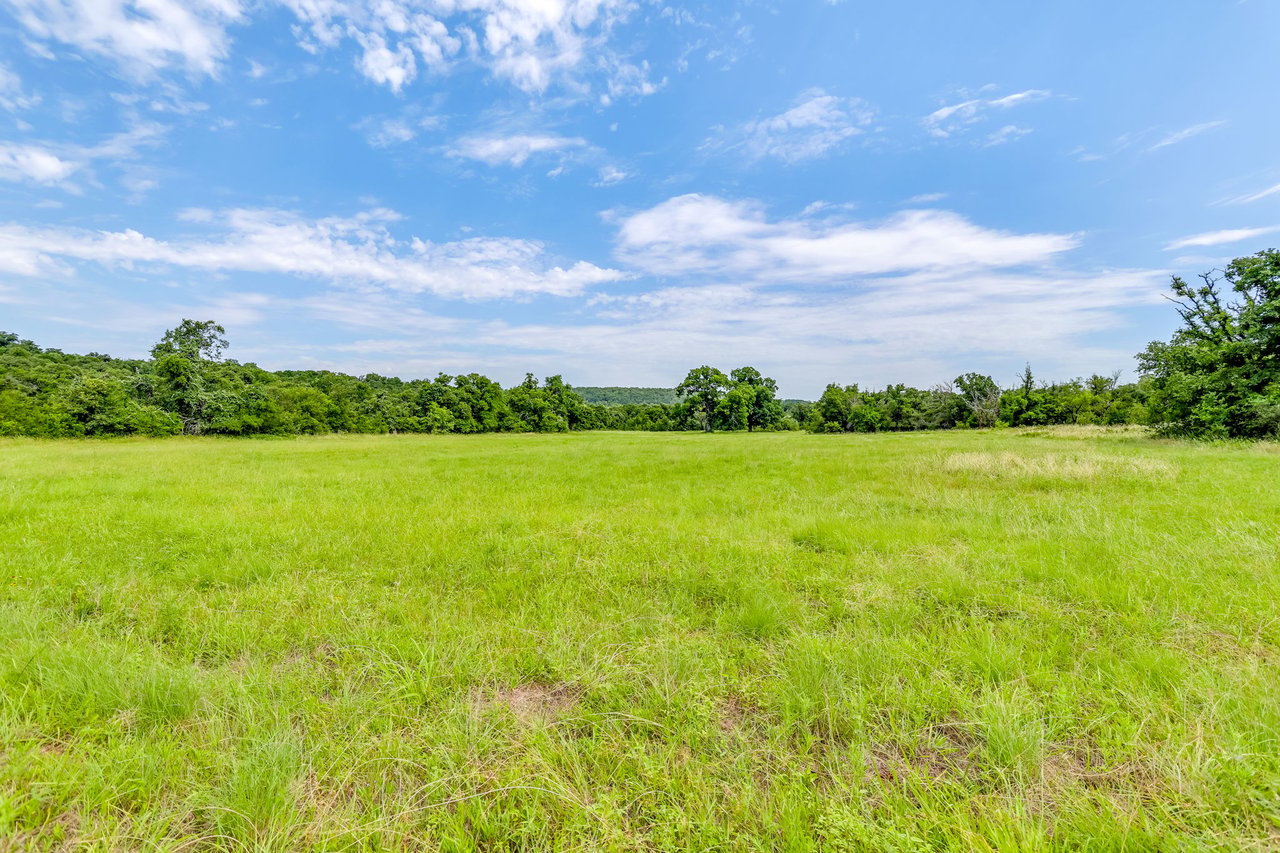 Saddle Ridge Ranch