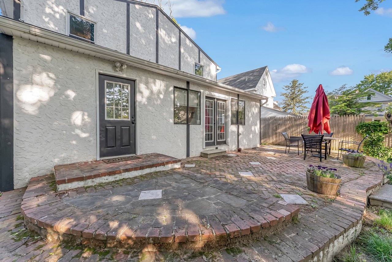 110 Montgomery Ave, Pitman