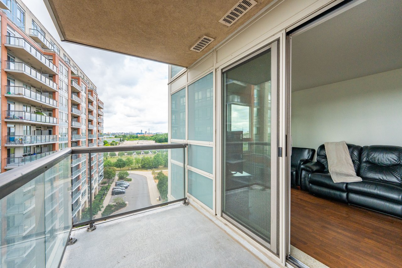60 South Town Centre Boulevard, 917
