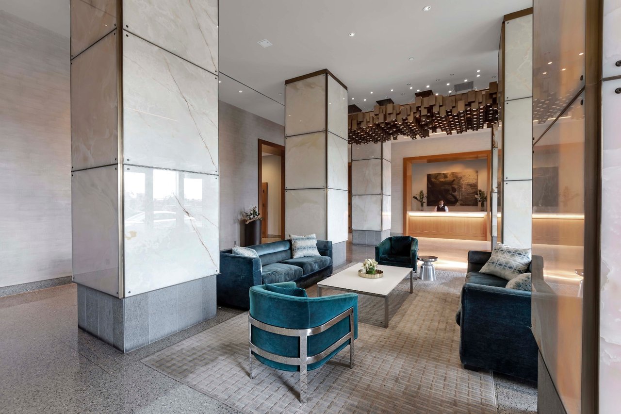 60 Riverside Boulevard, #PH-3901