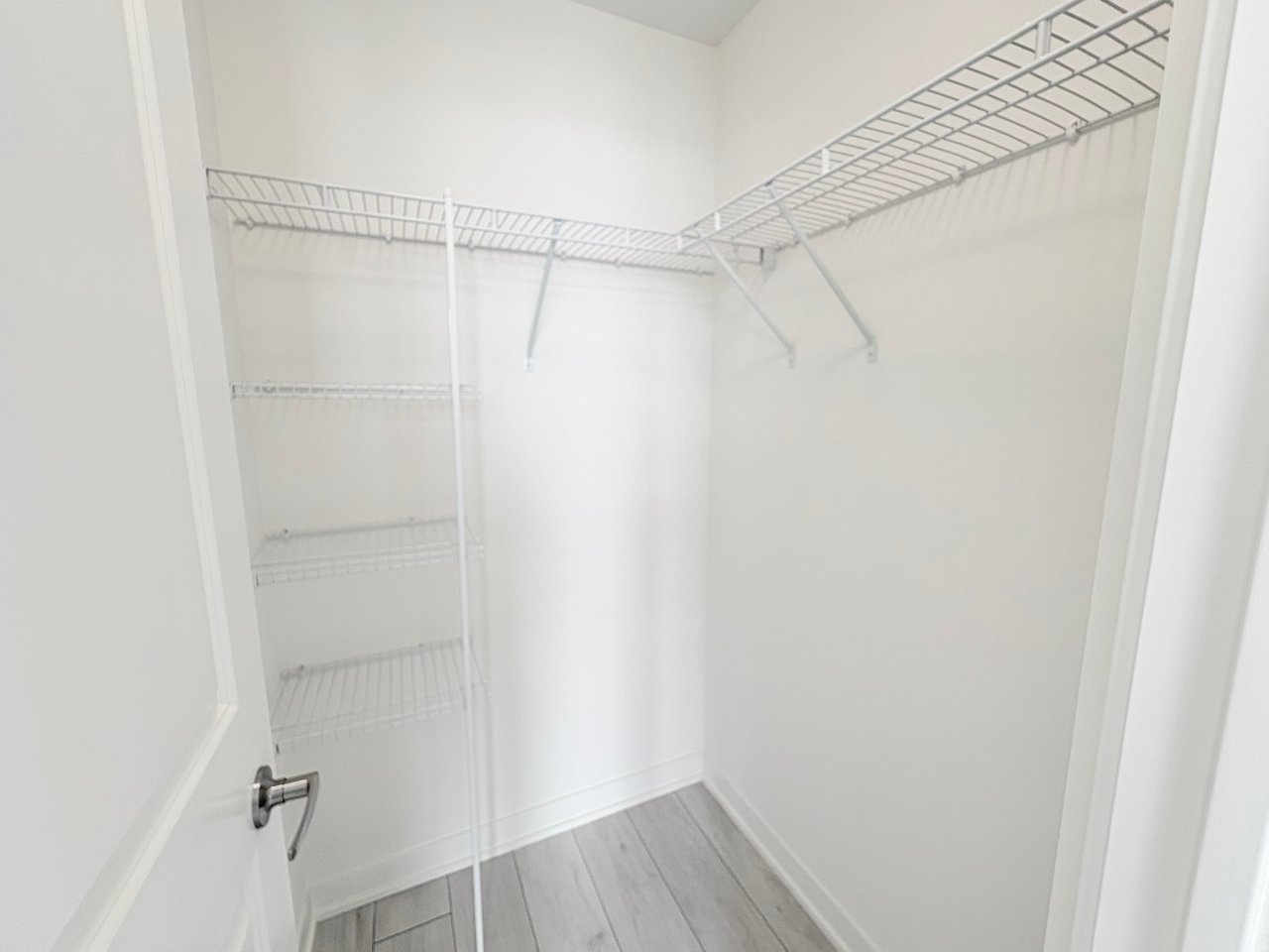 38 Annie Craig Drive Unit: 4102
