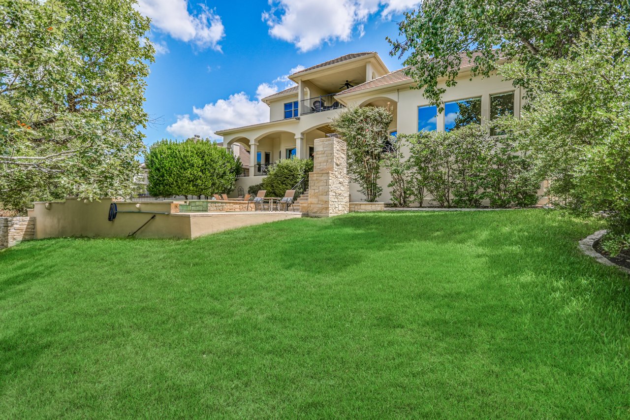 1812 Chalk Rock Cove