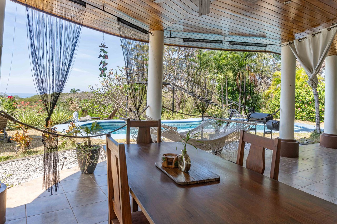 Villa Martina / Samara, Guanacaste