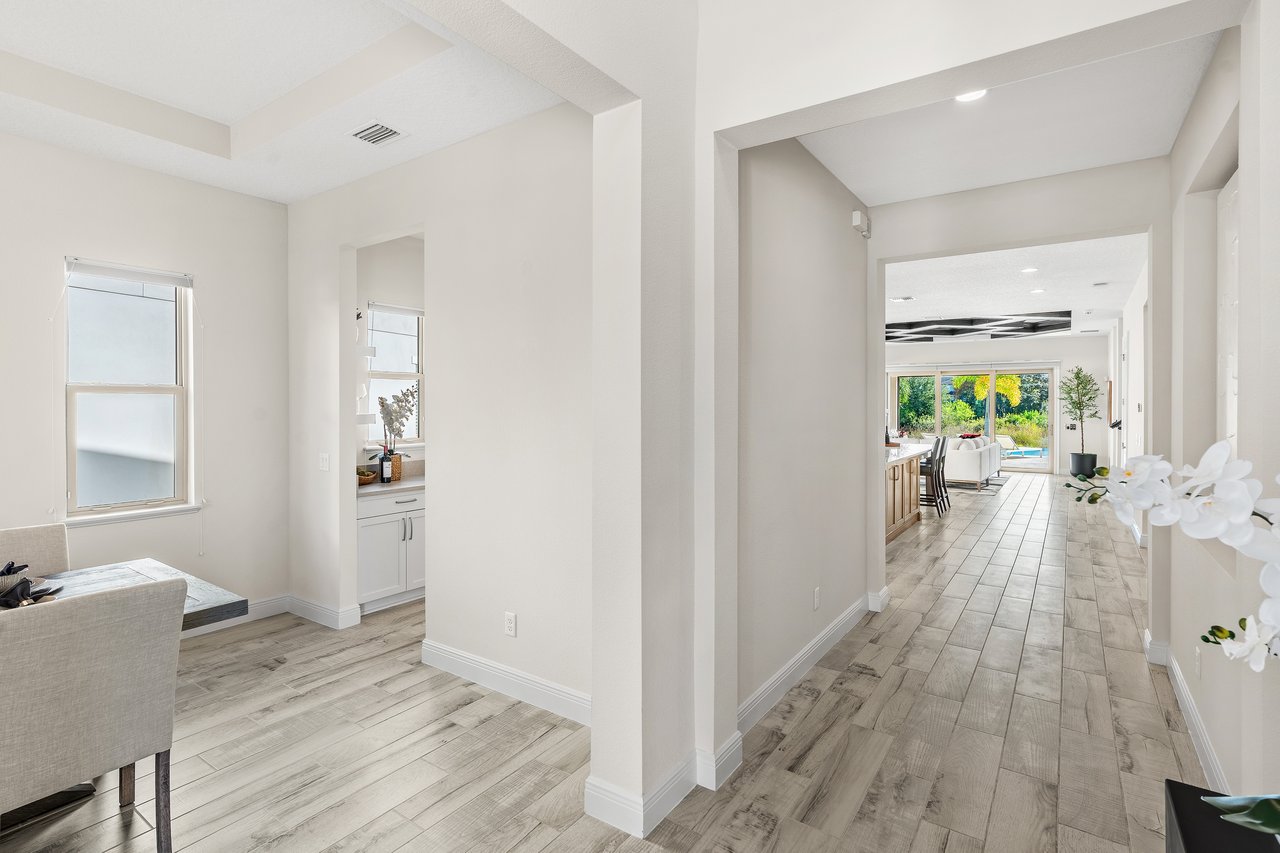 15606 Shorebird Lane