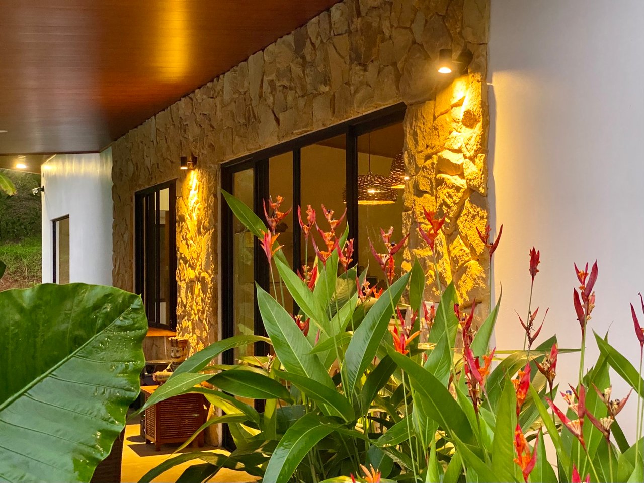 Brand New Modern Home in a Private Tropical Setting - Tres Rios