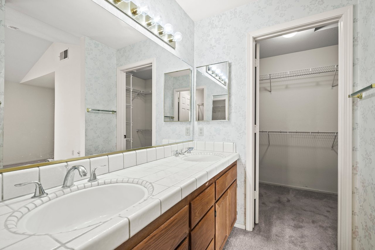 52 Bonaventure Ct