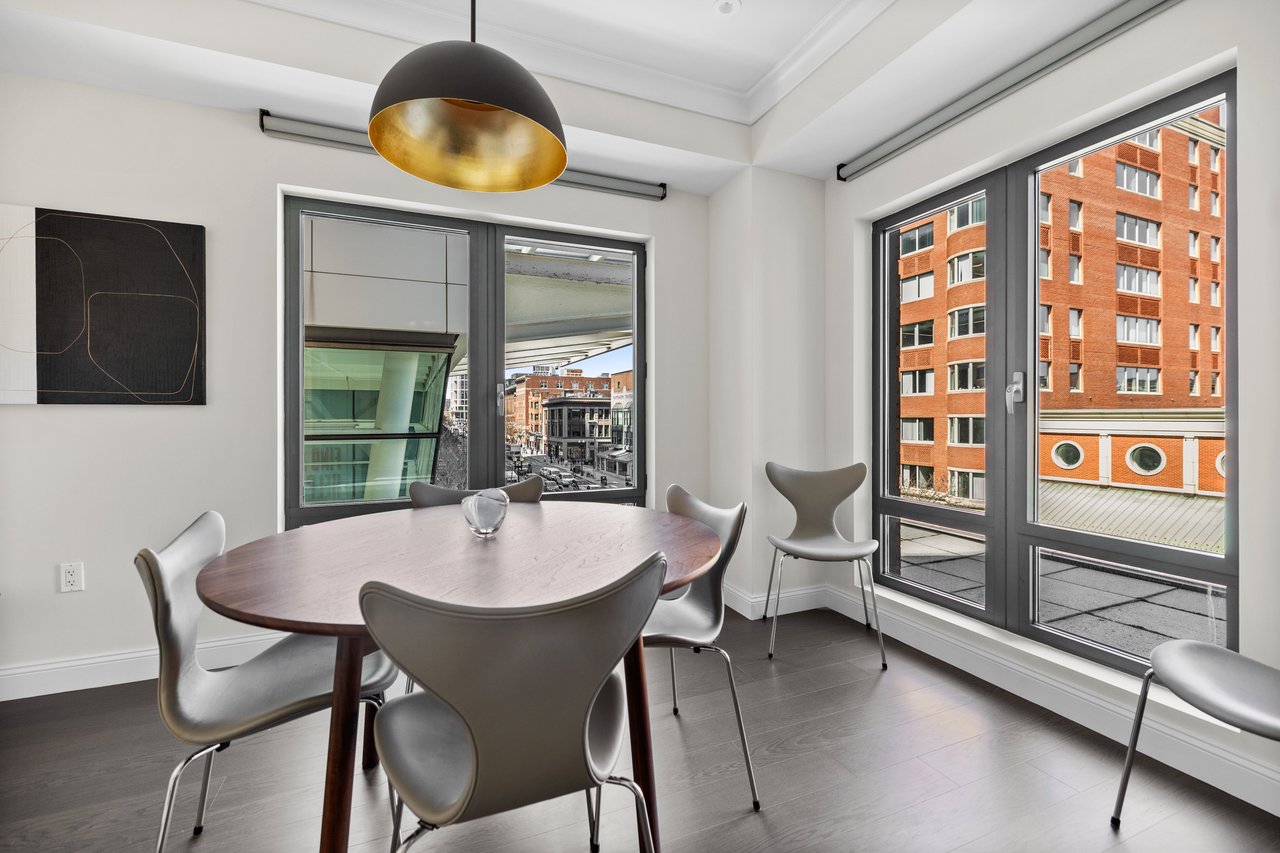 Five-Star Living at The Residences at Mandarin Oriental