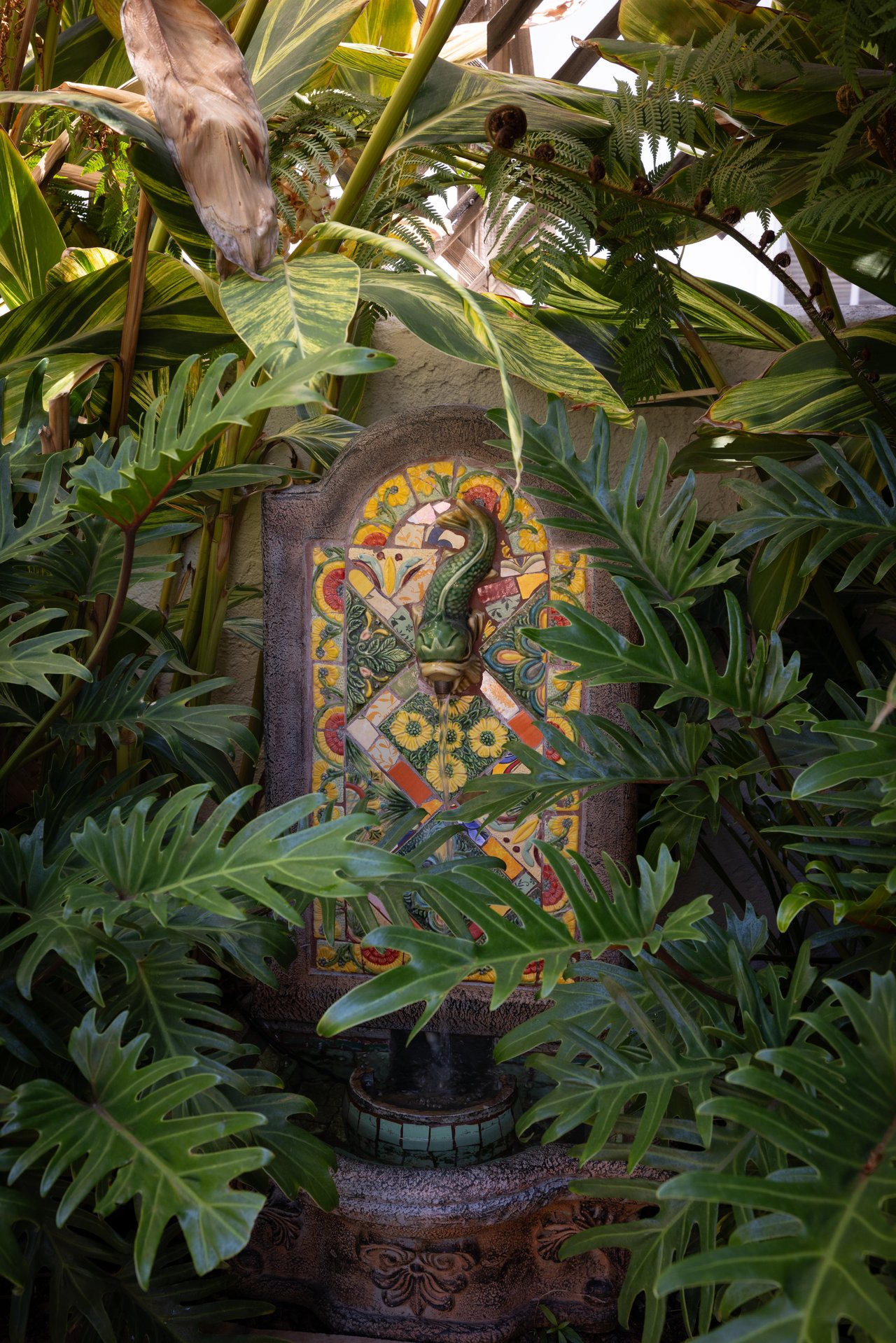 851 Masselin Ave, Miracle Mile