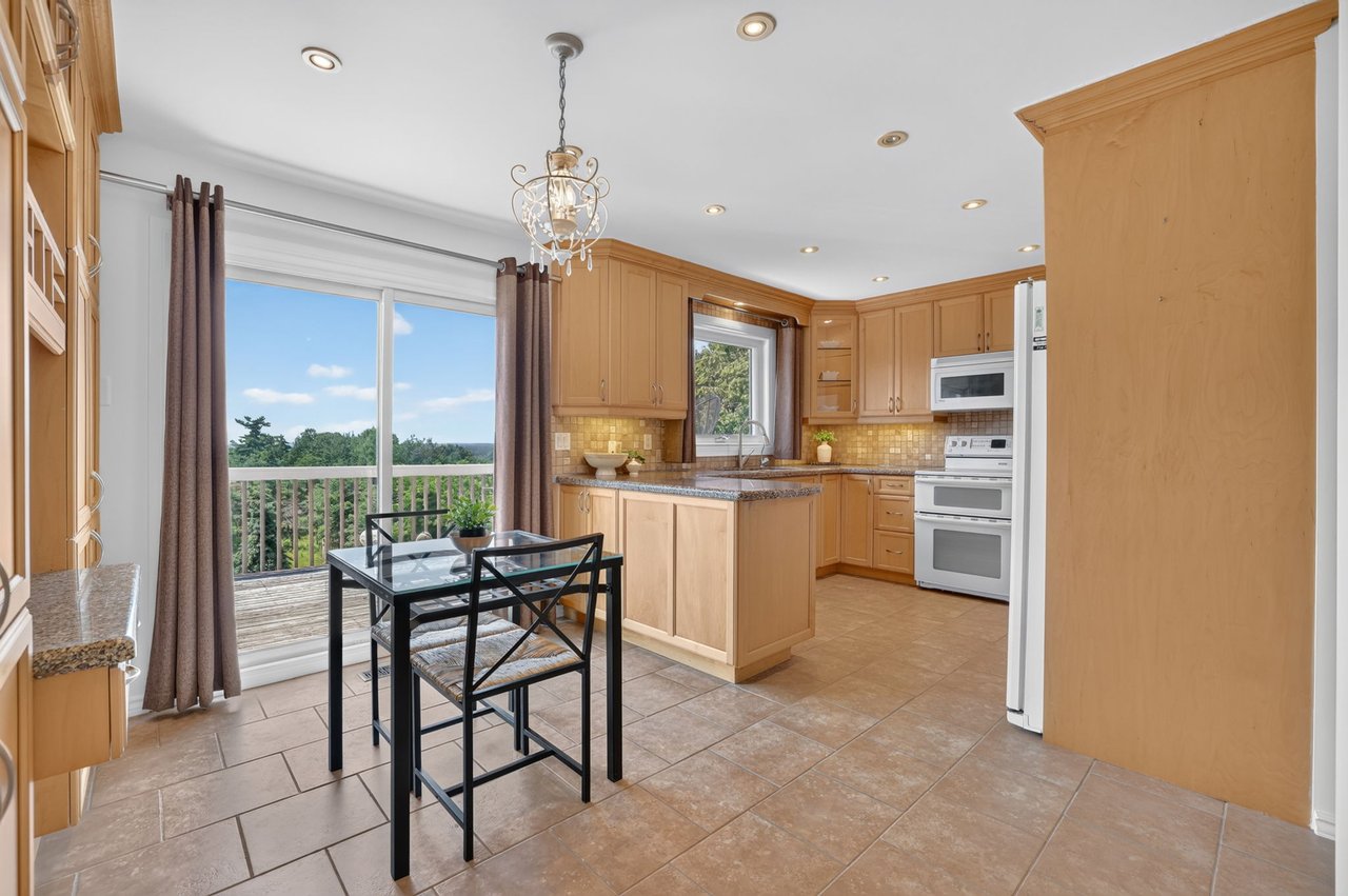 16 Hi View Drive