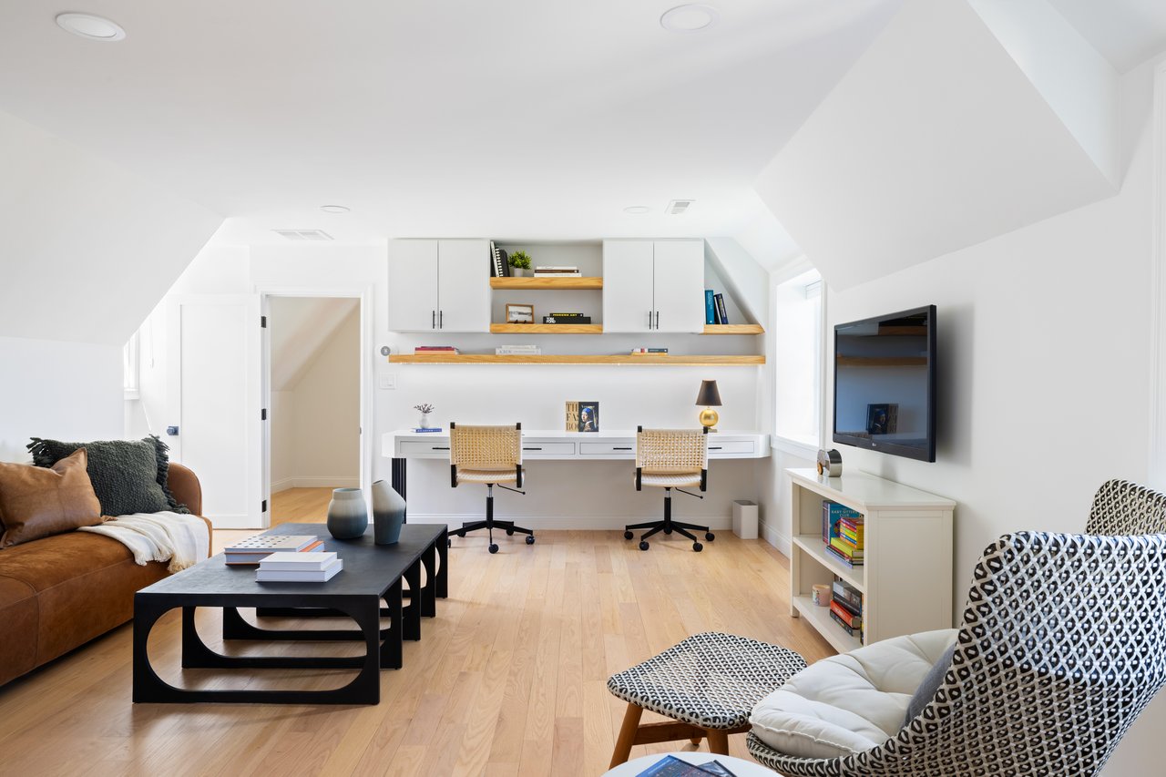 124 Chestnut Hill Rd