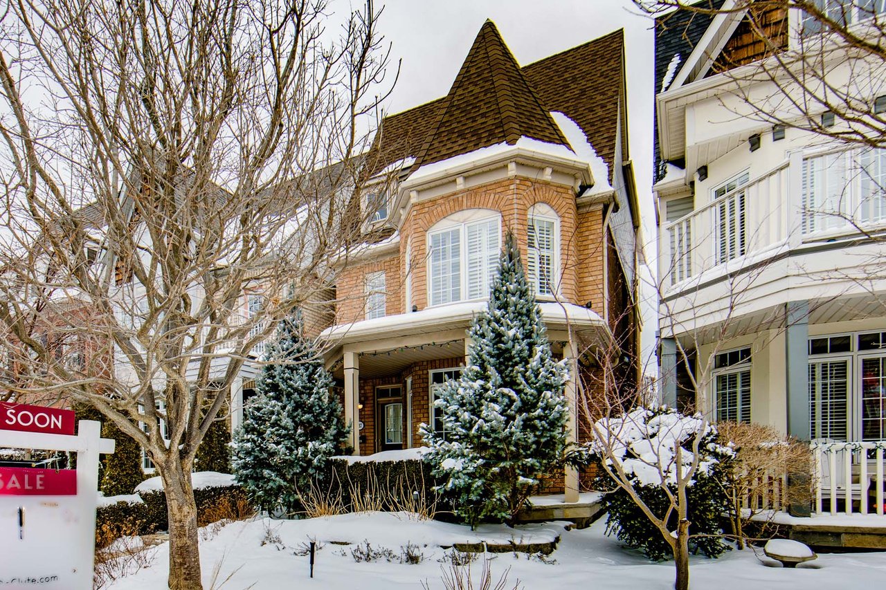 137 Boardwalk Dr