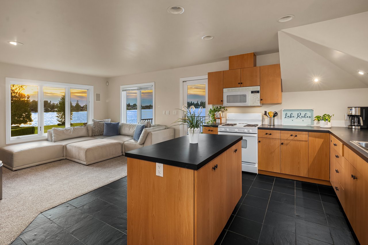 Legacy Snag Island Estate