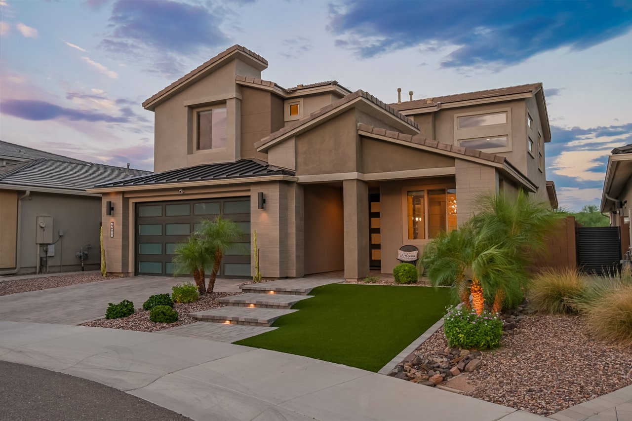 22011 North 34th Way
