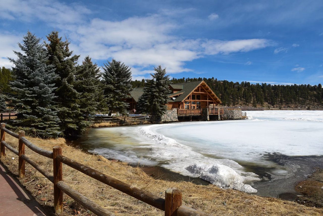Off-Market on Red Mountain: How Aspen's Most Exclusive Deals Get Done