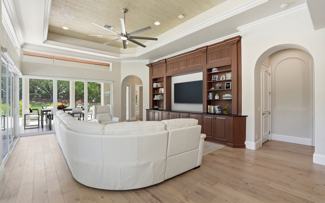 9340 Vittoria Ct