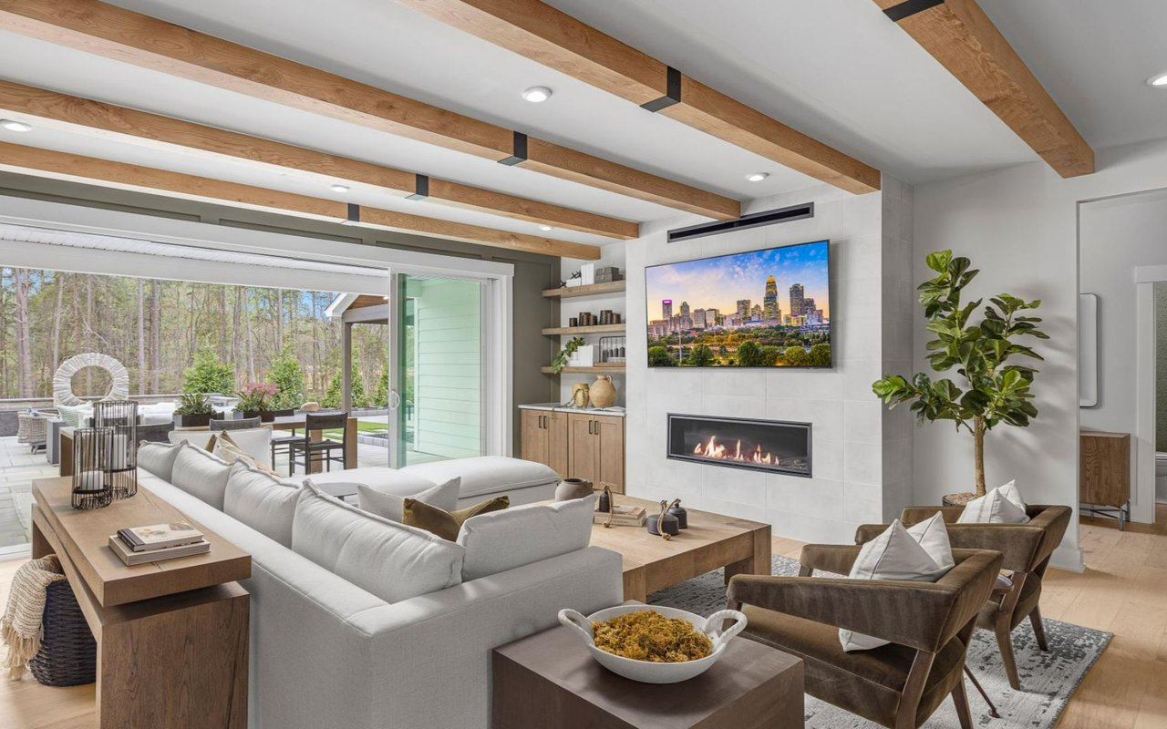 Waterford Pointe