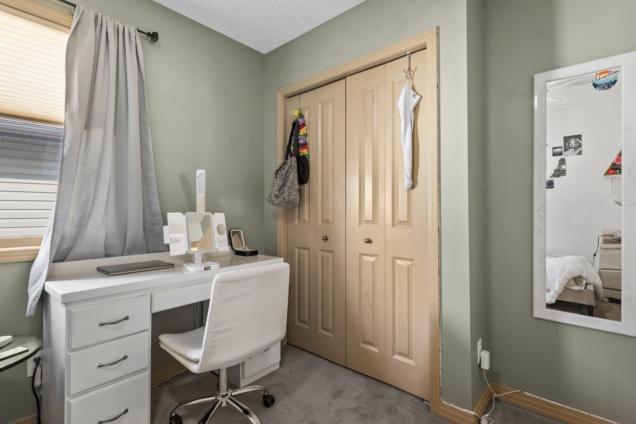 25 Tuscany Summit Terrace NW