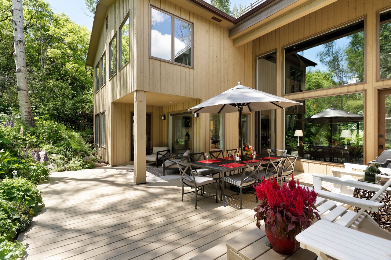 Wander Into Aspen's Hidden Oasis