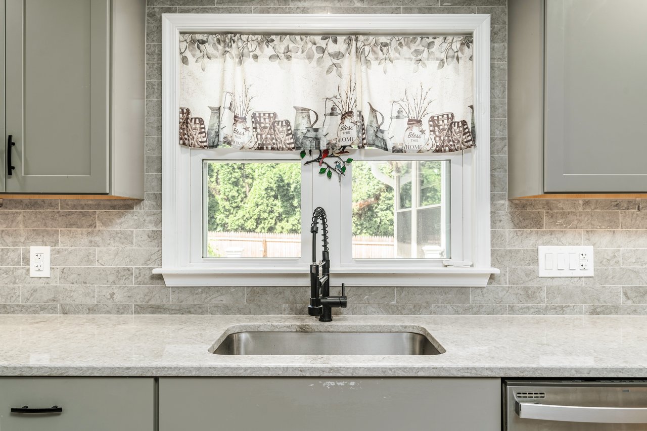 5324 Camp Meeting Road