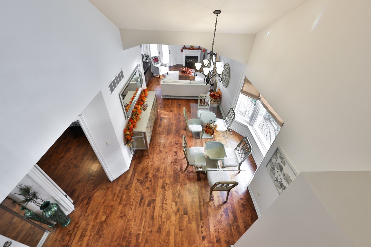 2304 Sovereign Street, Oakville