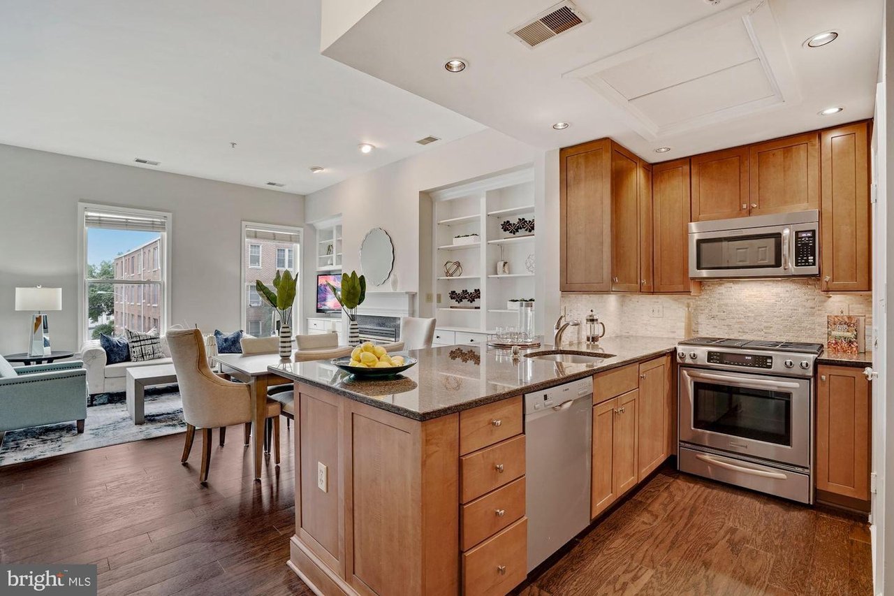 2407 20Th St NW Unit #1096, Washington, DC 20009