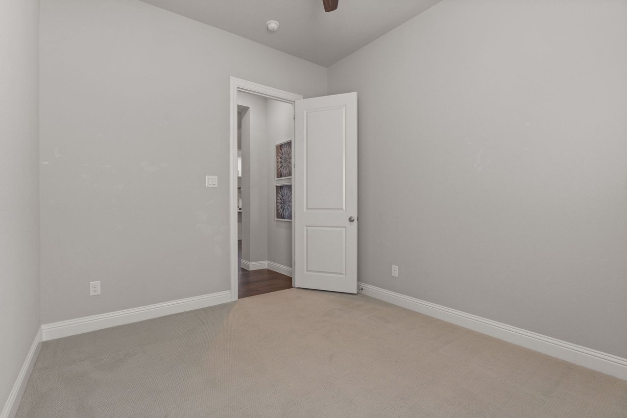8213 Richmond (3% BAC)