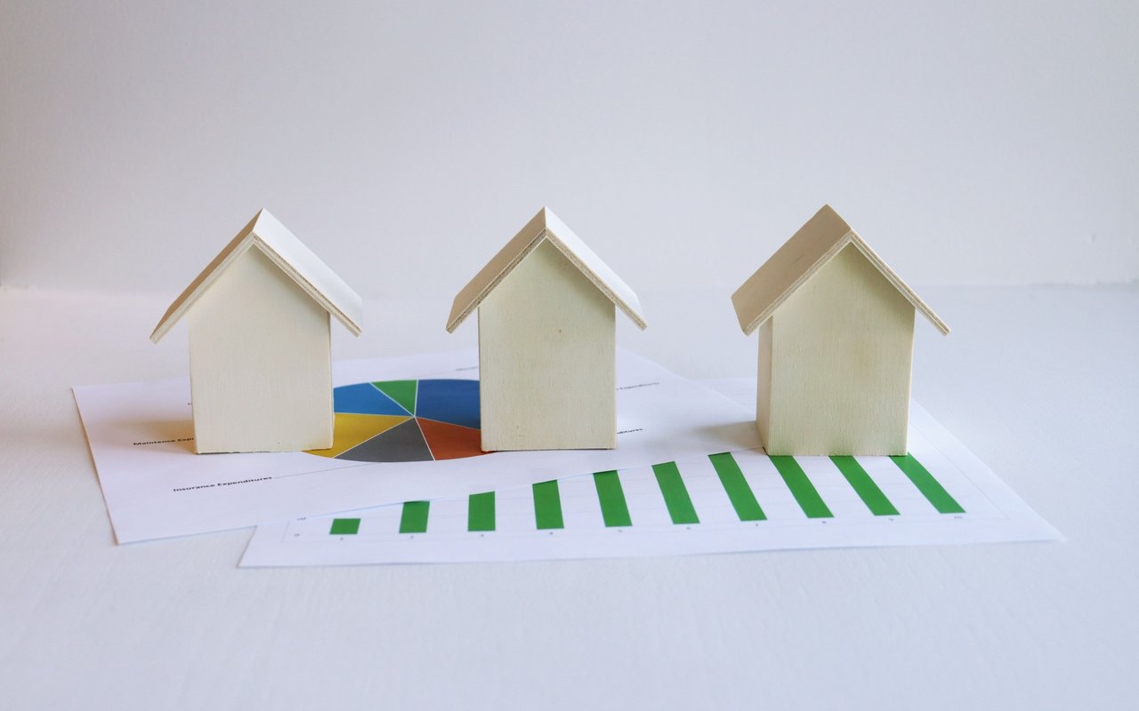 5 Uncontrollable Factors That Affect Home Prices