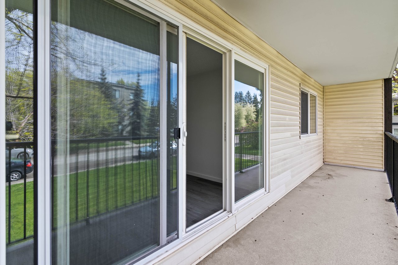 635 56 Avenue SW Unit: 206