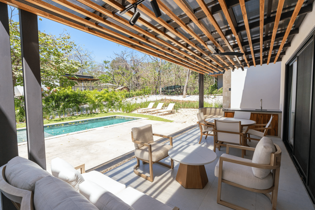Casa Robles 47 - Las Ventanas - Modern Tropical Living