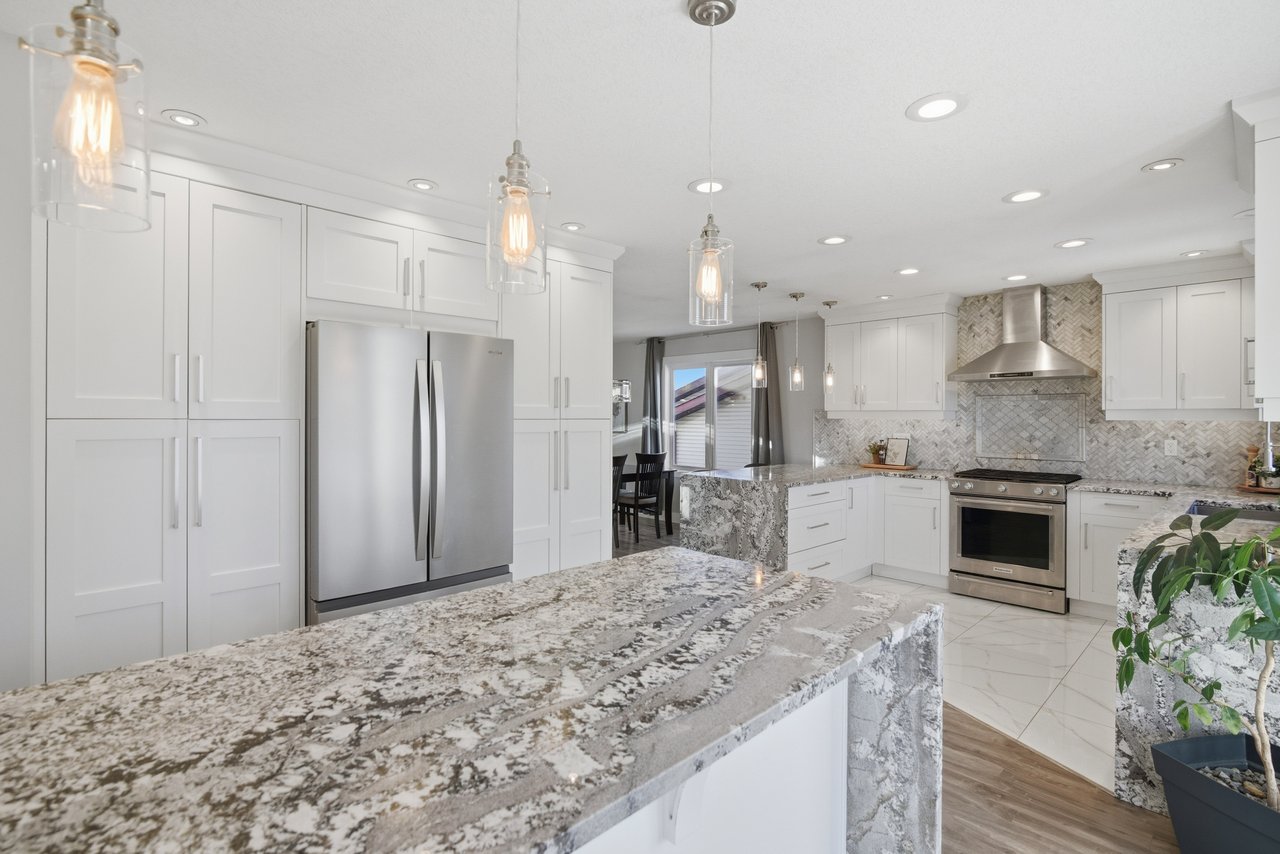 88 Woodfield Crescent SW