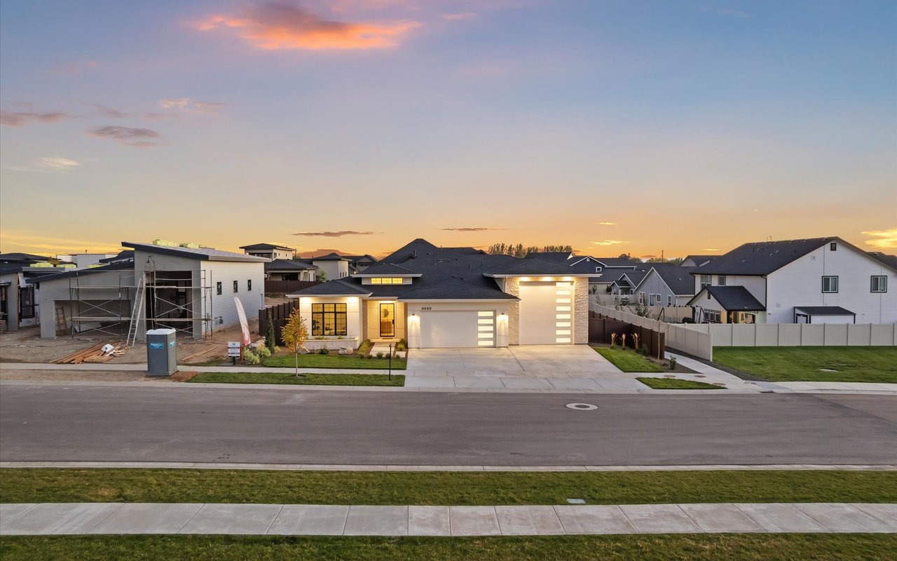 Modern Prairie Style Home in Serene Star, Idaho