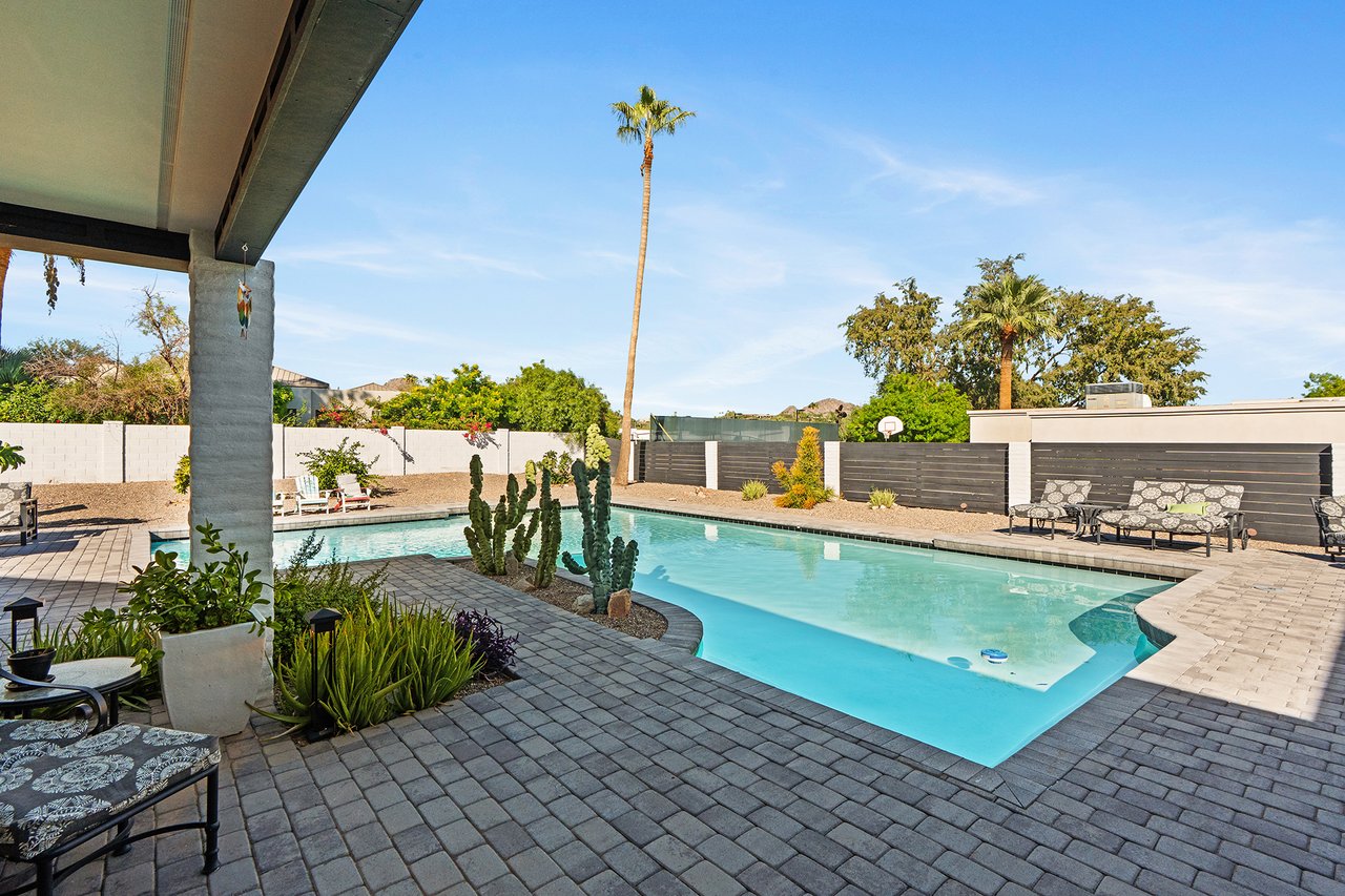 3842 E SAN MIGUEL Avenue, Paradise Valley