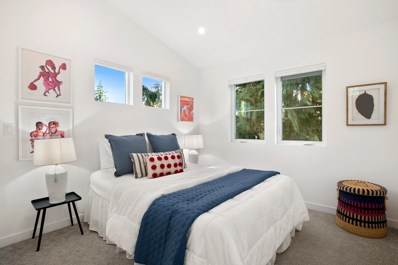 10419 & 10421 41st Avenue SW - Together Or Separate