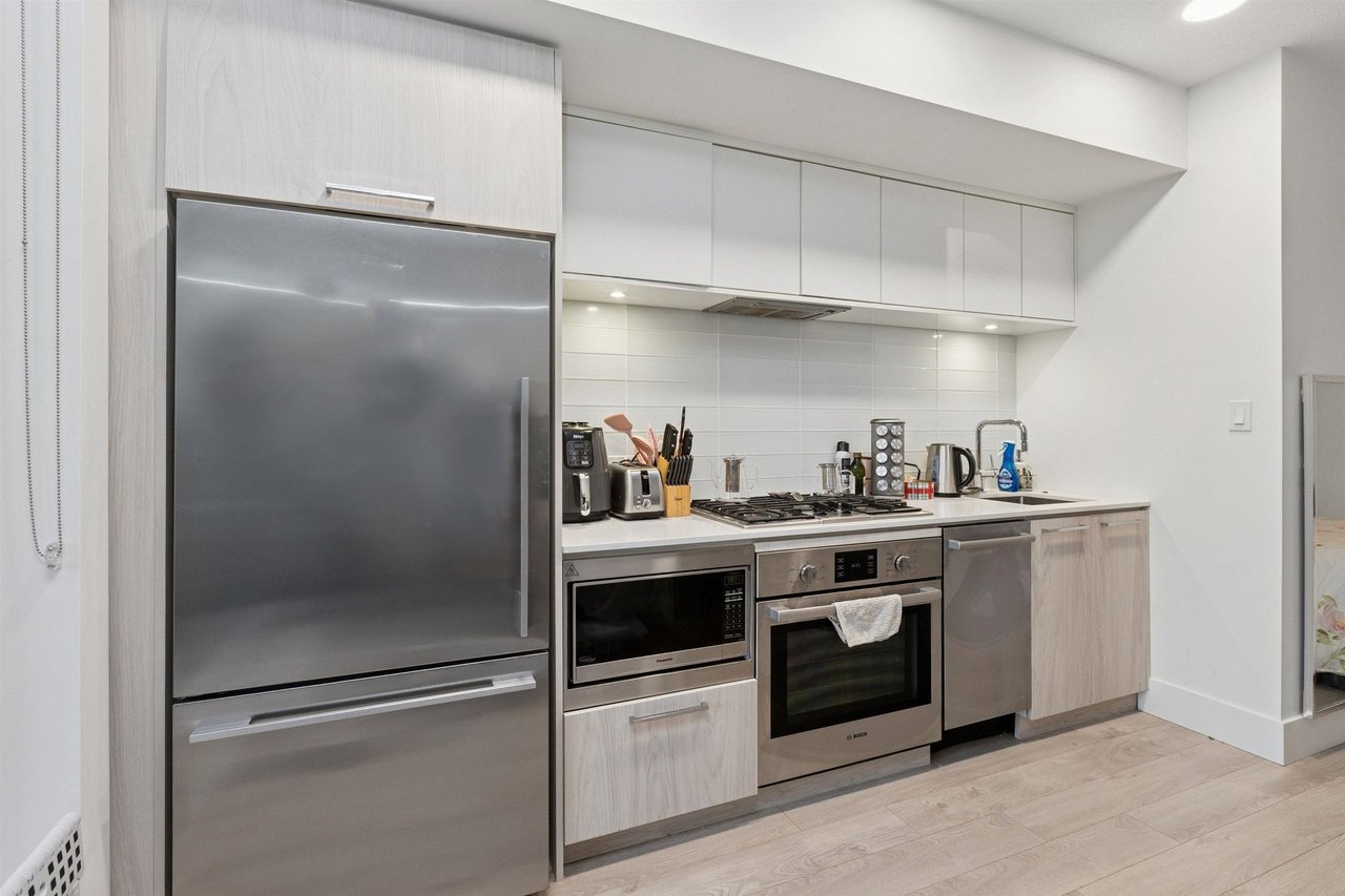 707-680 Seylynn Crescent