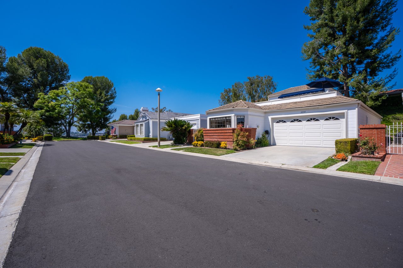 28385 Borgona, Mission Viejo 92692	