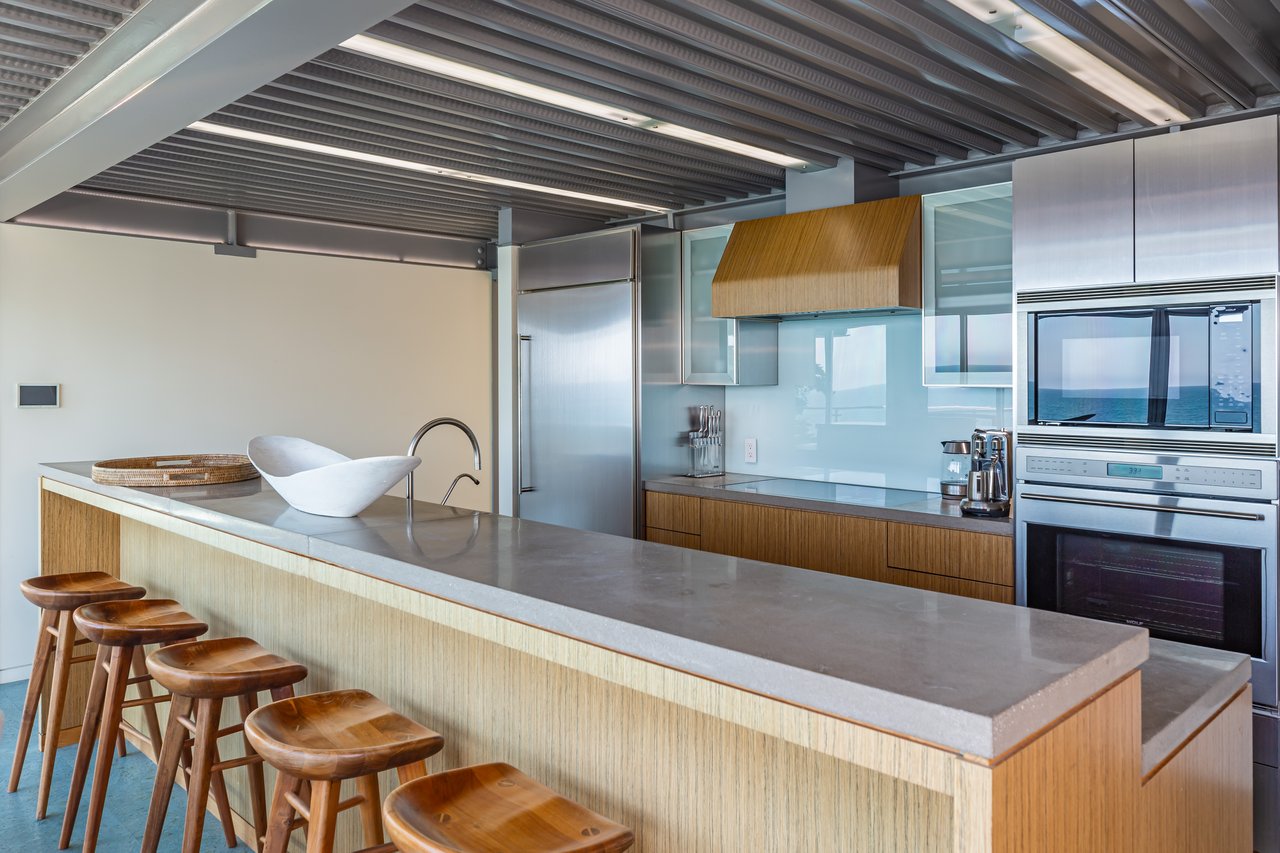 6525 Point Lechuza Dr