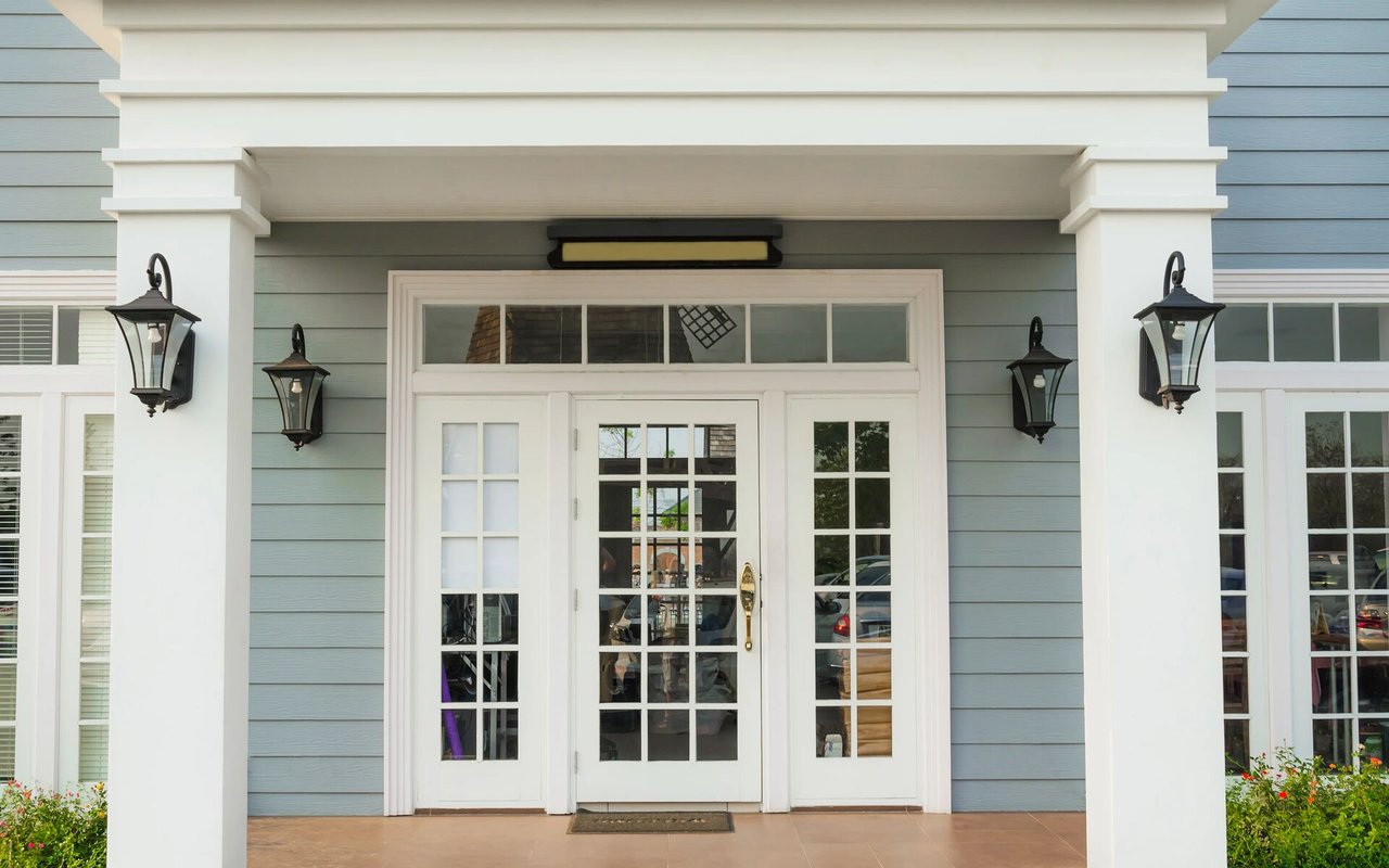 The Ultimate Home Sellers Checklist: Exterior Preparation Guide