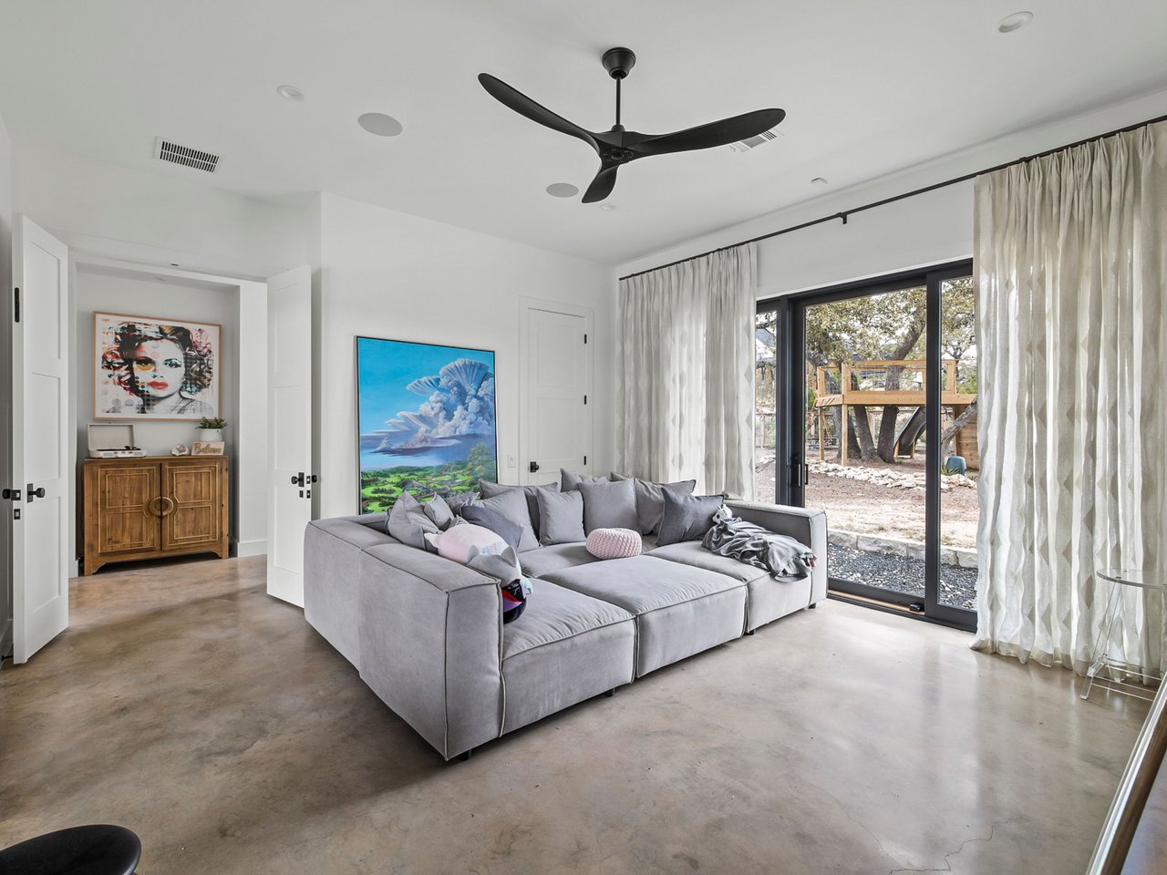 A Modern Hill Country Masterpiece at Creek Road Ranch