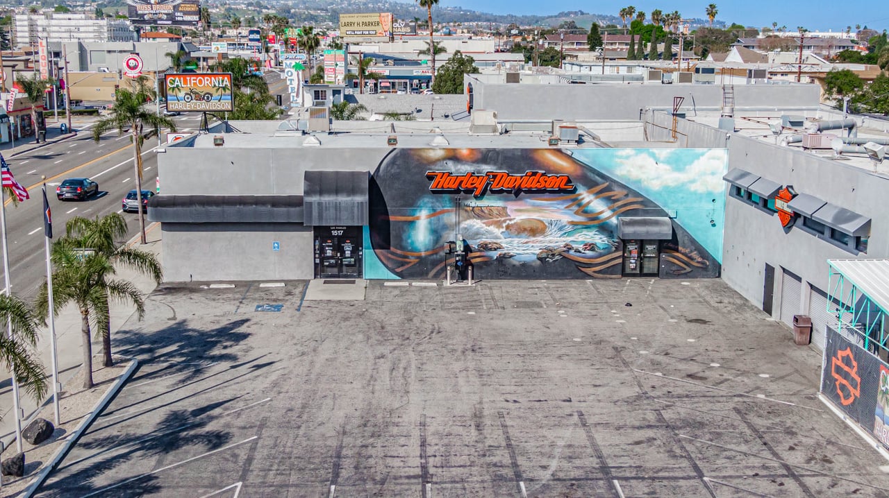 1517 Pacific Coast Highway 