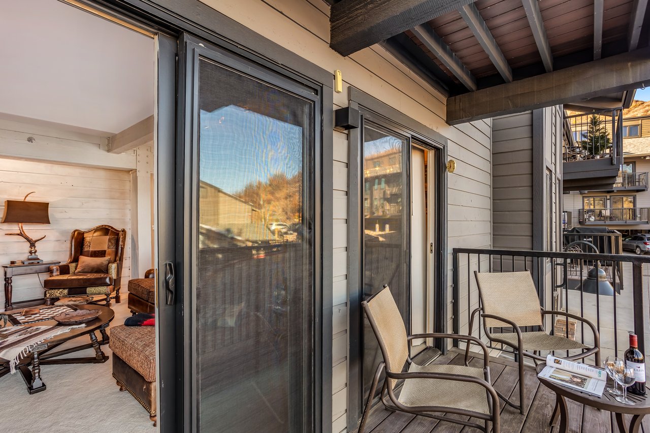 Modern Elegance Meets Mountain Comfort