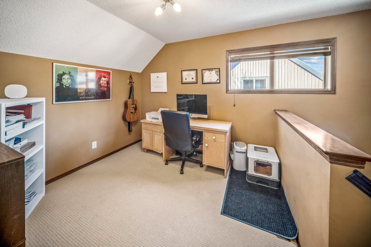 503 - 108 Armstrong Place