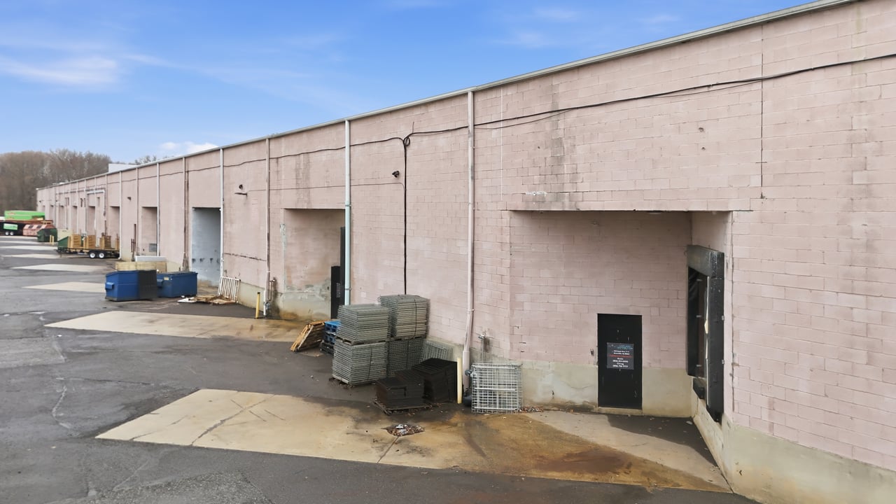 Cannabis-Approved Industrial Opportunity | 10,000 SF