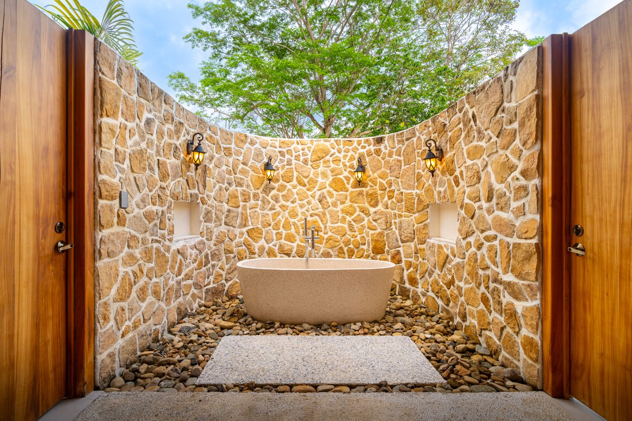 Modern Tropical Retreat - Private Oasis in Ojochal