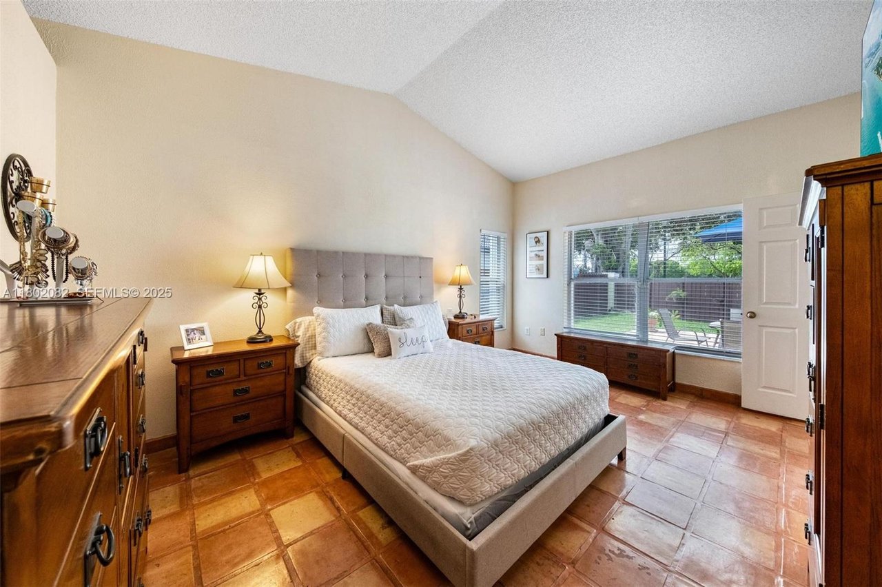 miami-florida-home-sold-bedroom