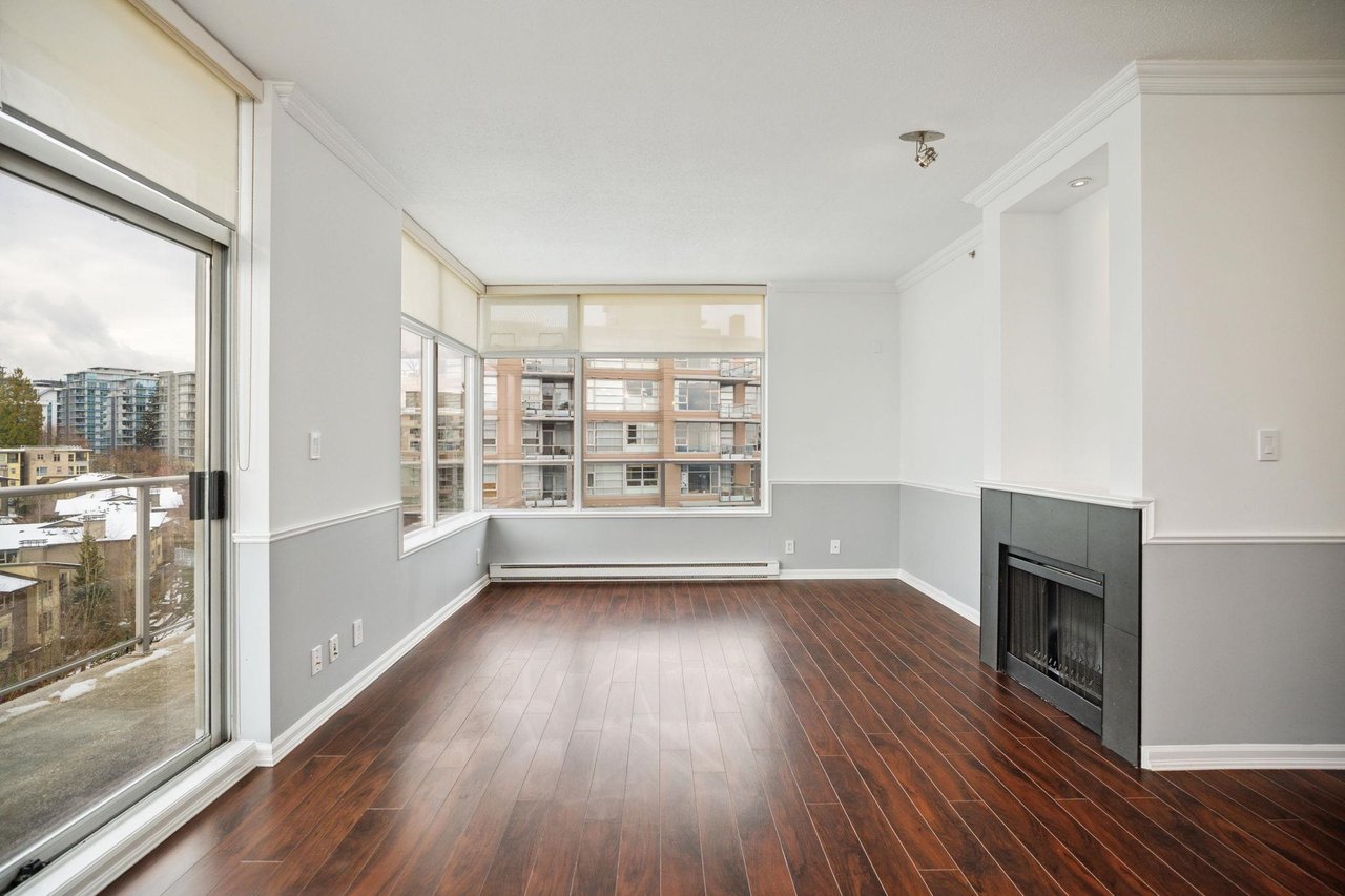 904-9288 University Cres
