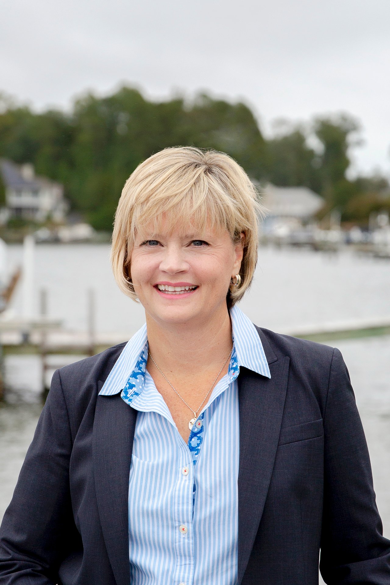 Kellyann Dorfman Bethany Beach, DE Real Estate Agent Headshot